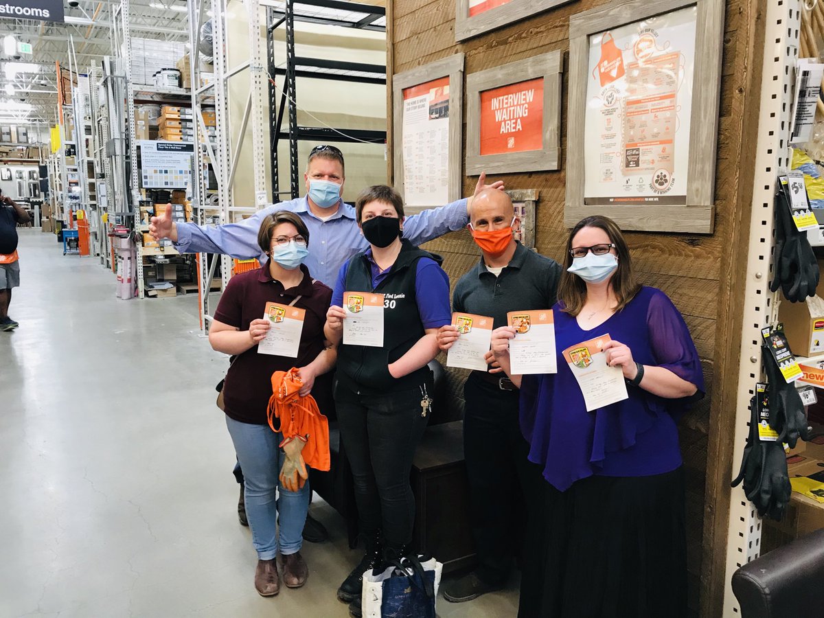 Very appreciative of this group of leaders from 3104 for sacrificing time to assist 3101. Tough day celebrating the life of one of our own. Thank you ⁦<a href="/Derrik_G_THD/">D</a>⁩ for living our values and sending the best. ⁦<a href="/JeffGroomsHD/">Jeff Grooms</a>⁩ ⁦⁦⁦<a href="/MTBobDHRM255/">Bob Rowe</a>⁩ ⁦