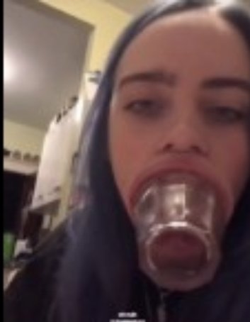 Stray Squids tweet media