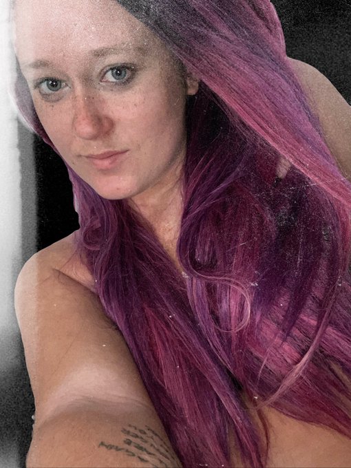 Hey everyone I&rsquo;m on an hour early come check me out on chaturbate https://t.co/vLgs63hUce<a href="/tag/dancer"class="tags"><span>#dancer</span></a><a href="/tag/dayton"class="tags"><span>#dayton</span></a><a href="/tag/diamonddoll"class="tags"><span>#diamonddoll</span></a><a href="/tag/collegenight"class="tags"><span>#collegenight</span></a>