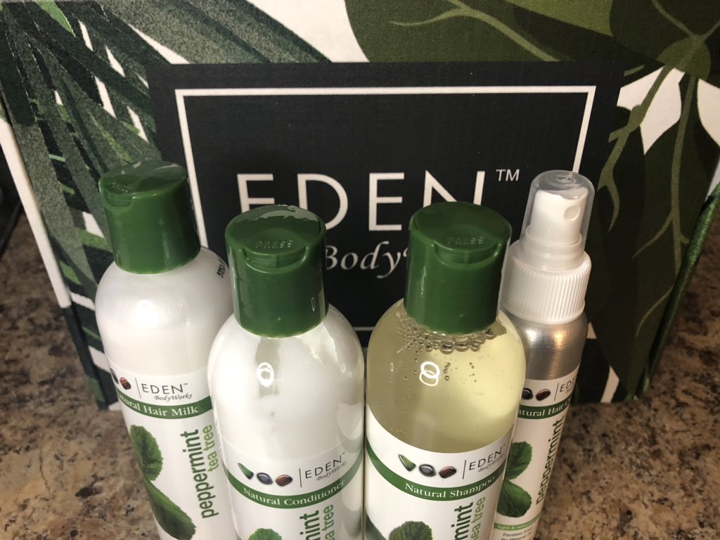 misschrisdee's tweet photo. my June @edenbodyworks box has arrived 😍 can’t wait to dive into the Peppermint Tea Tree collection 🌱 #EDENCurlfriends https://t.co/7k6T0X2qdR