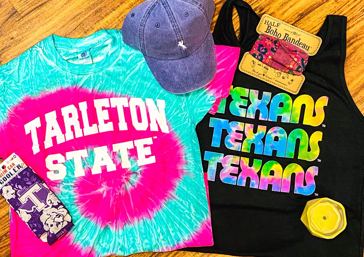 How about a summer #barefootsixpack to brighten up the day ☀️  You know what to do! 
👍🏼 Follow us
🤗Retweet
😜Tag 2 friends! 
WINNER ANNOUNCED FRIDAY!  #shopbarefoot #barefootsixpack #tarletonstate