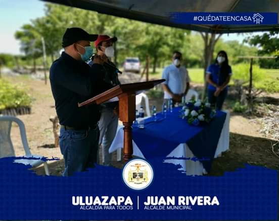 AMUluazapa's tweet photo. "ADOPTA UN ÁRBOL Y CREA UN PULMÓN PARA ULUAZAPA" 
El proyecto es llevado a cabo en coordinación con la agencia de @KOICA junto al @AgriculturaSV  y esta Municipalidad,  Se Sembraran 50,000 Árboles en todo el municipio
35,000 Árboles  Madera y Sombra y
15,000  Frutales. https://t.co/mwhlq2FBGC