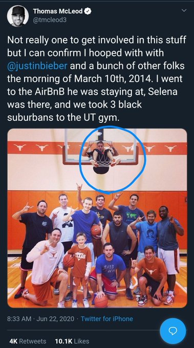 Ecco le foto di Justin Bieber che gioca a basket con i suoi amici il 10 Marzolink:  https://www.instagram.com/p/B9jRhvvDr9a/?igshid=8f8dio6krkuh