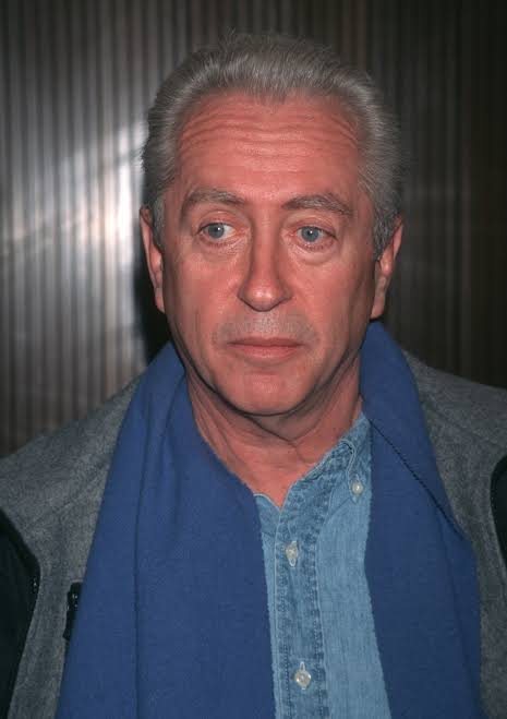  Wishing you a happy and prosperous birthday   Robert Downey Sr 