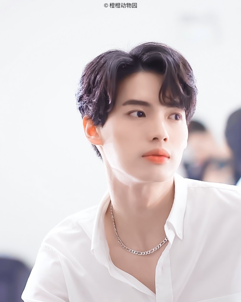 _Onlylovewin_'s tweet photo. You are the romance that I hide in all the stars.你是我藏在星星里的浪漫。 @winmetawin 
#onlyforwin #onlylovewin #justforwin
#winmetawin   #snowballpower https://t.co/mxGbbkkI7K