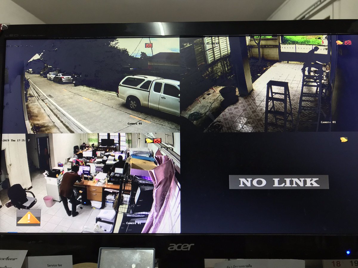 Nueng_Keattisak's tweet photo. งานติดตั้ง IP Camera Hilook จำนวน 3 ตัว พร้อมเซ็ตดูออนไลน์ผ่านสมาร์ทโฟน งานติดตั้งเป็นงานเดินสายร้อยท่อเพื่อความสวยงาม เรียบร้อย และเพื่อความปลอดภัยของสาย
@หมู่บ้านไทยสมุทร ลาดกระบัง 16
#CCTV
#Hilook
#IP_Camera https://t.co/PyydoASmyJ