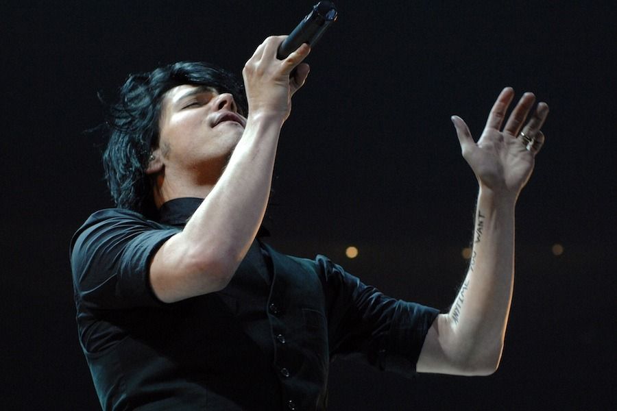 a thread of gerard's black waistcoat from 2007 aka my favorite look