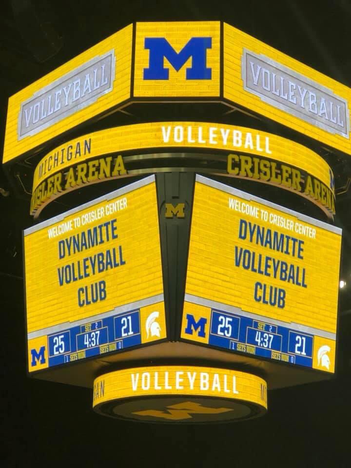 Dynamitevball15's tweet photo. We are still looking for a couple more great coaches to join our Dynamite family for the 2021 club season. If you or you know someone that has a passion for this game and likes to be a positive influence on young athletes please reach out to us at dynamitevolleyballclub@yahoo.com https://t.co/CUjp8cPENm