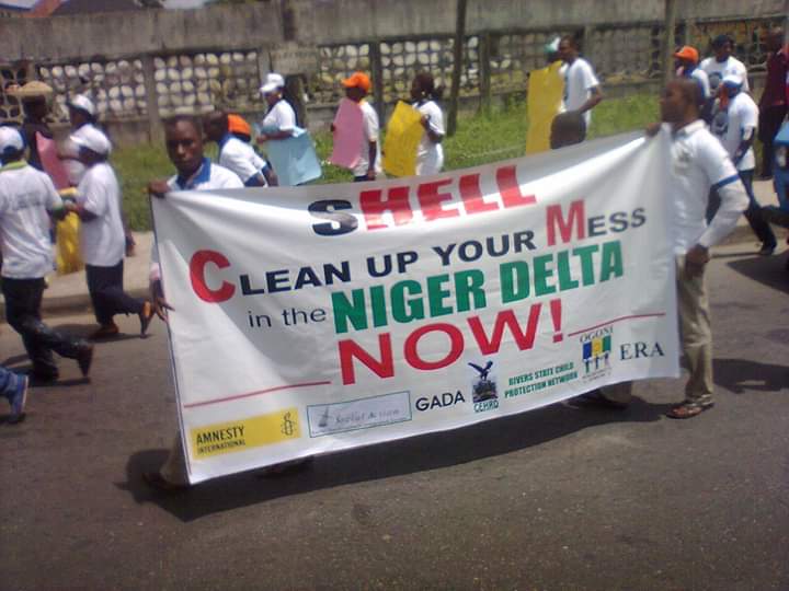 safetymbani's tweet photo. Shell clean up your mess in the Niger Delta Now.
Struggle continue and we will not dance to their beat if climate change mean business to them but sickness to us. @andrewmaki  @shellmustfall @foe_us @SpNovember @amnesty https://t.co/BmQK4u1Vc1