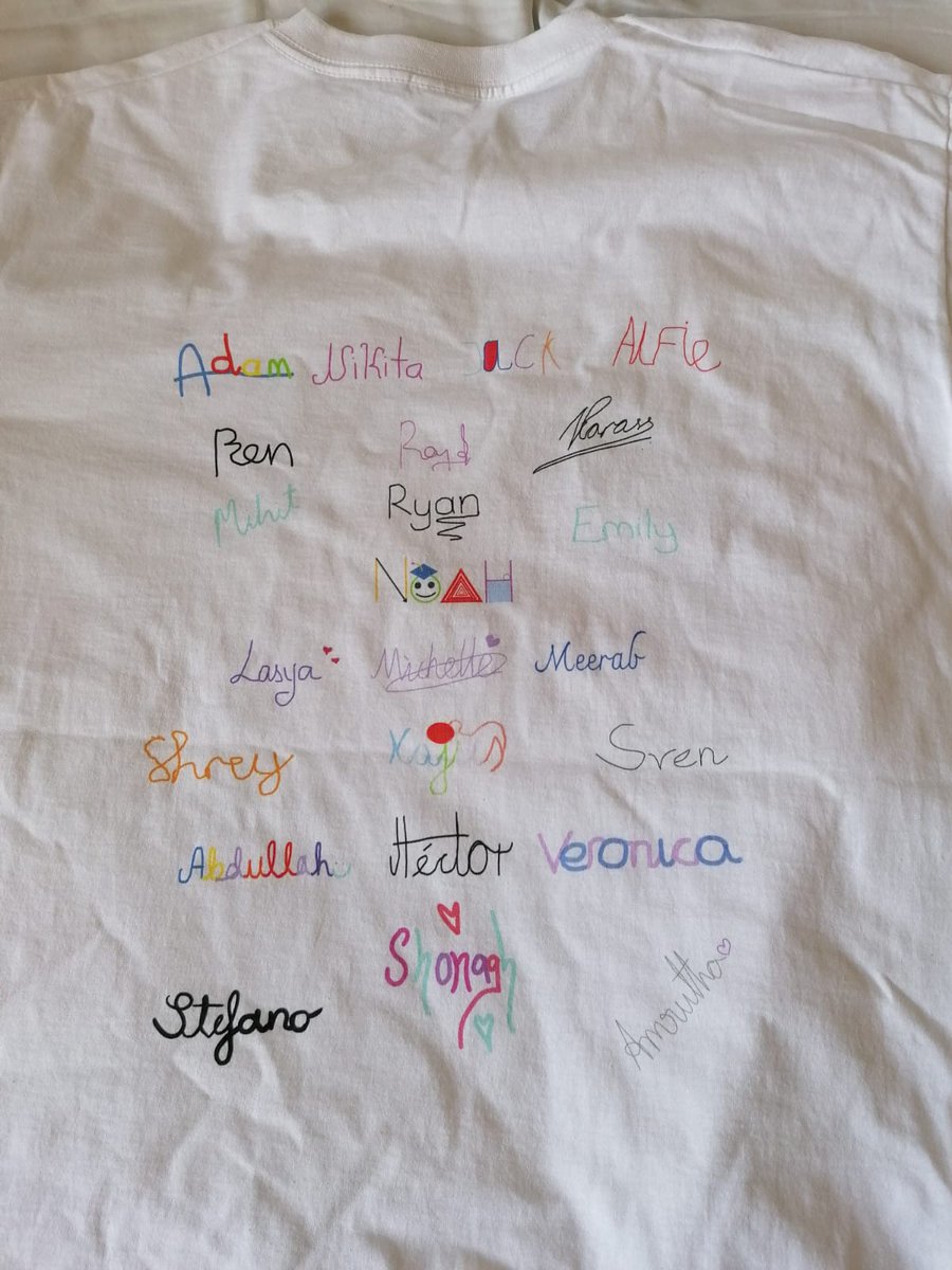 CitywestETNS's tweet photo. Getting emotional now as we prepare for graduation tomorrow π
The children can't do the usual activity of getting a t-shirt signed so they did it virtually. How fab are these?! ππ₯°π₯³
#EducateTogether #6thclass #Help6thClass #Graduation2020 #Community https://t.co/lb8RBGm4Pm