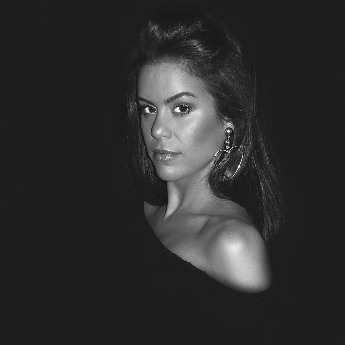 emajen.co.uk is live :)