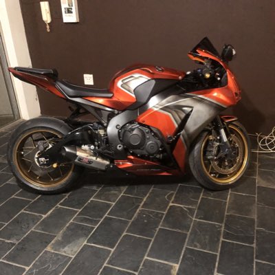 slmatsose's tweet image. #NewProfilePic