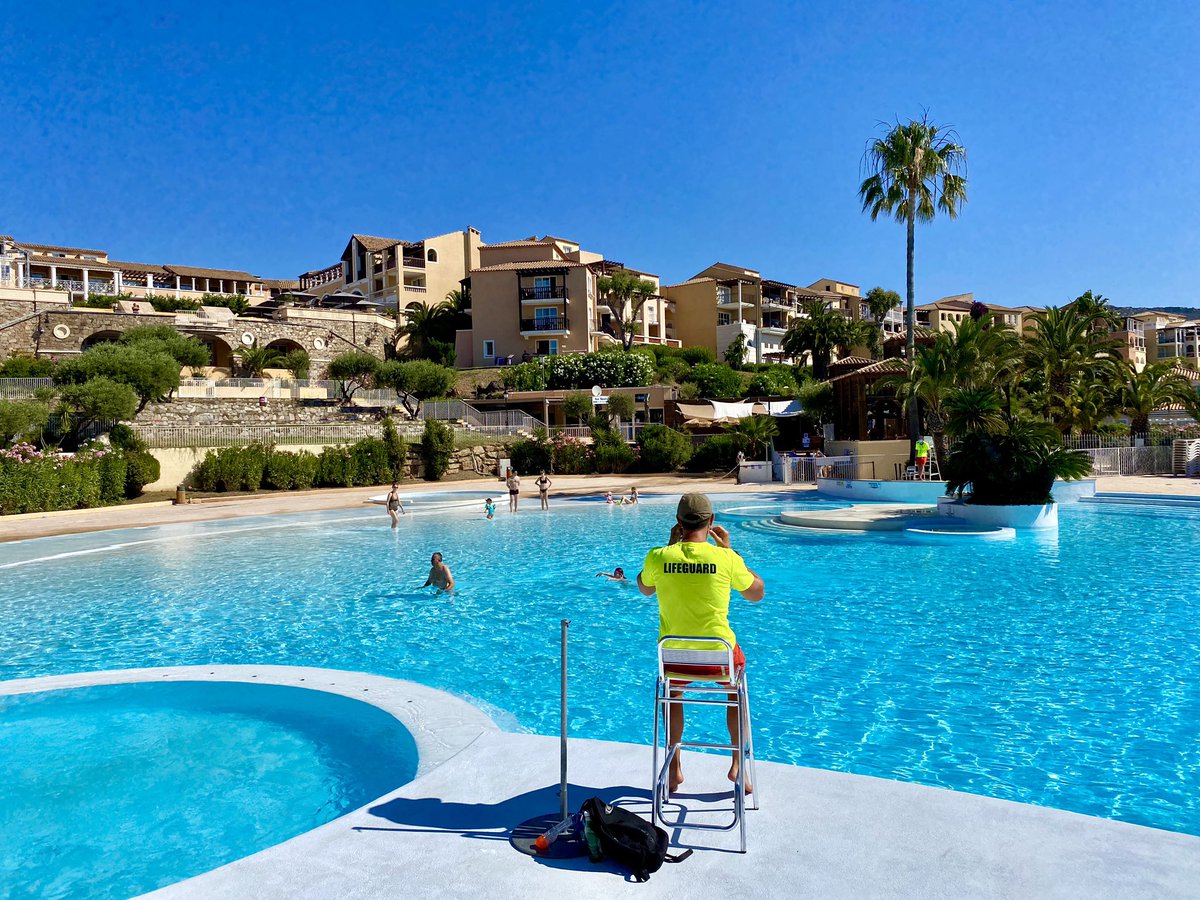Village P&V Cap Esterel Officiel tweet media