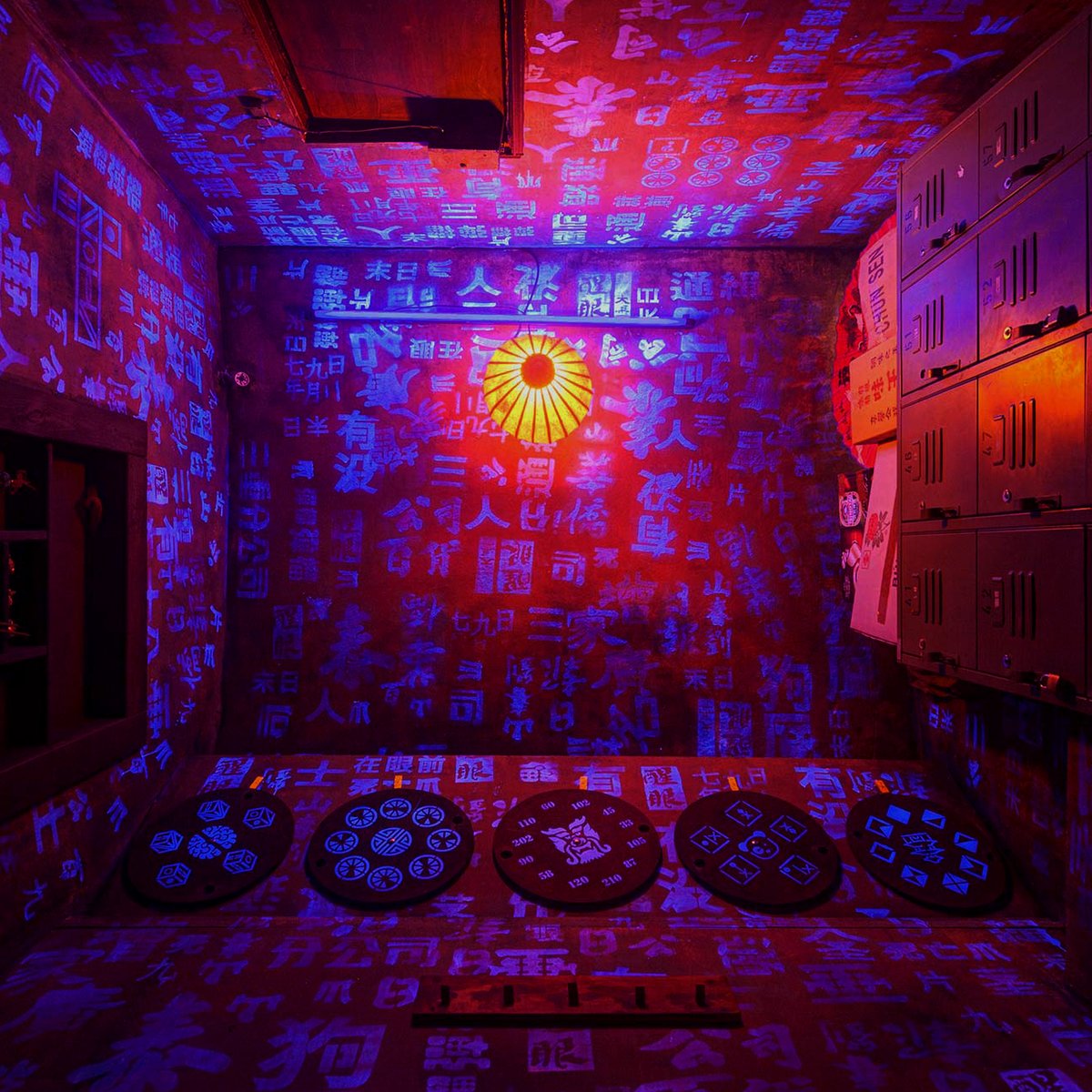 Du bist wieder auf der Suche nach neuen Abenteuern? Dann wage dich jetzt in die düsteren Kerker des Henkers oder mische dich unter die skrupellosesten Gangster Hongkongs! Wir freuen uns auf Dich!