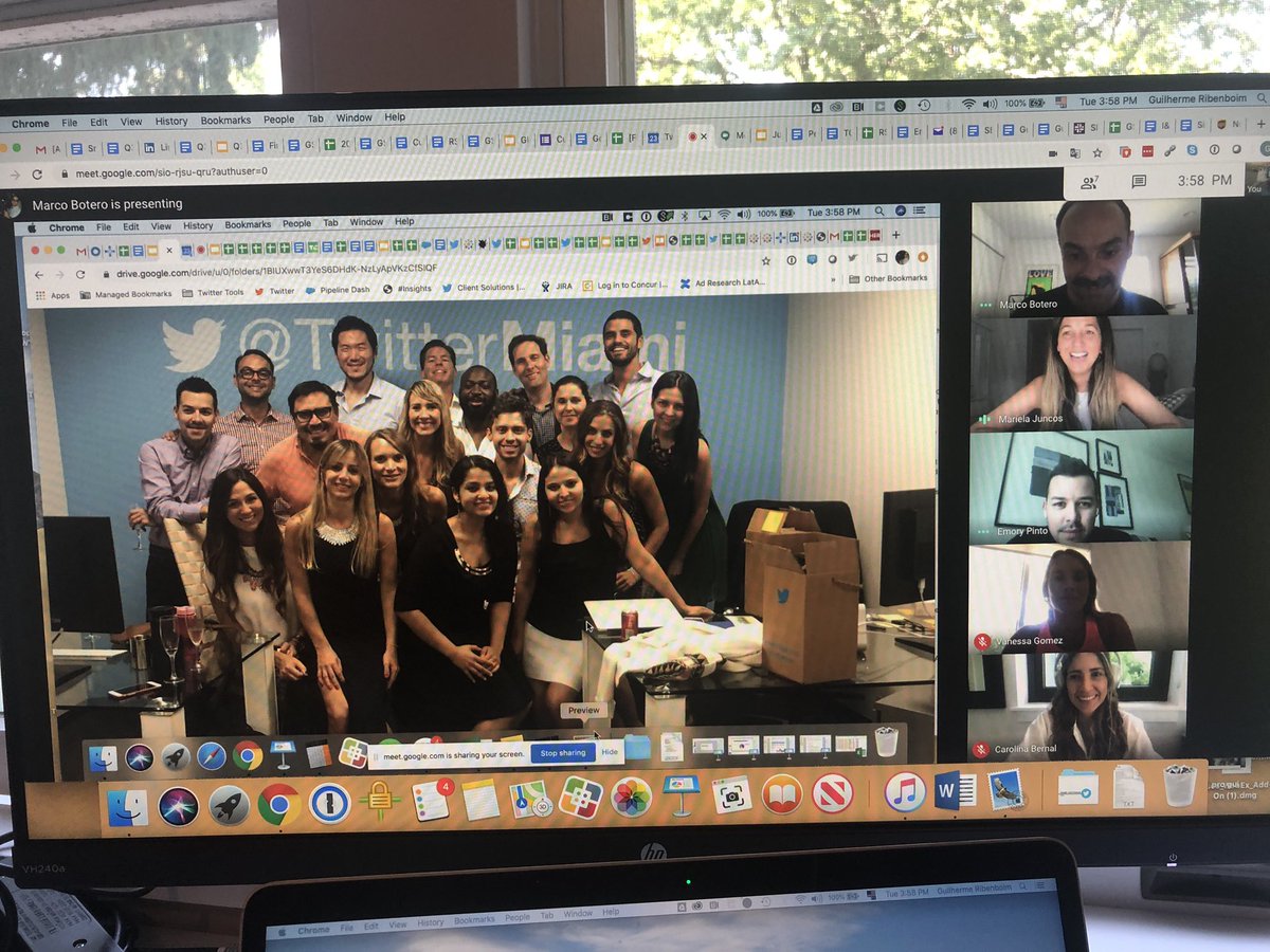 One of the best moments of my year. Celebrating #5years with #BlueFlamingos. Thank you team! 💙 <a href="/empinto/">𝔼𝕞</a> <a href="/marielaj/">Mariela</a> <a href="/mabot/">Marco</a> <a href="/vanegomez26/">Vanessa Gomez</a> <a href="/carobernals/">Carolina B Strifling 🐾</a>