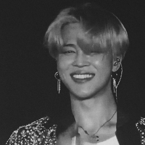 Jimin - Black and White #JIMIN    #지민    #방탄소년단    @BTS_twt