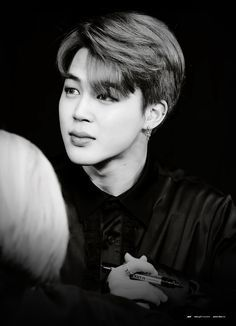 Jimin - Black and White #JIMIN    #지민    #방탄소년단    @BTS_twt