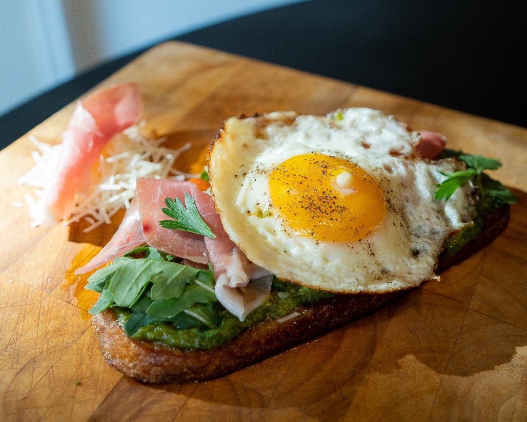 realHotplate's tweet photo. "My mother would always say that food was better when it is made with love" says Meagan, the chef behind 'Theresa's' hotplate.  We agree with you Meagan, food IS love and we know that's what we'll experience when eating your Boujee toast with pesto, arugula and prosciutto. 
There https://t.co/et9Q3DYjFq