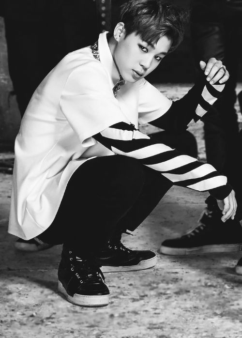 Jimin - Black and White #JIMIN    #지민    #방탄소년단    @BTS_twt