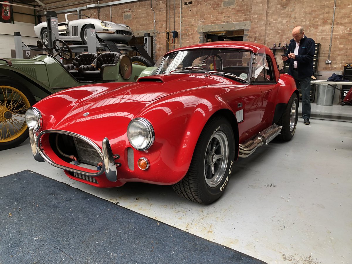 tony_jardine's tweet photo. Back @BicesterH Friday where there will be more activity in the build up to racing again. #ClassicPerformanceEngineering races in many categories. Also help @startermotoruk, apprentices flourish there. https://t.co/r0Gh3e14aa