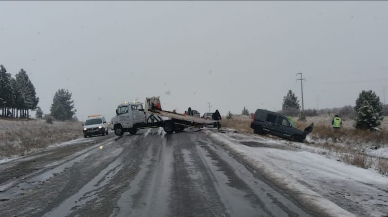 rominawinner's tweet photo. #RN259  #Esquel #Trevelin 
 PARCIALMENTE habilitada, tras #SiniestroVial.
🚍TRANSITAR CON EXTREMA #PRECAUCIÓN ❄🌨
Vía @APSVChubut https://t.co/Wu2kGbt8hX