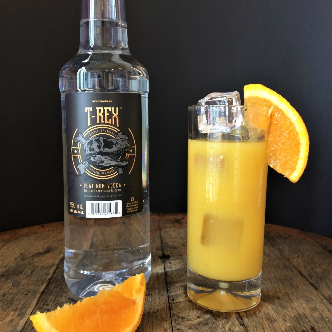 Perfect weather to cool off with a T-Rex Vodka Screwdriver 🦖☀️
#madeinalberta #albertaspirits #craftspirits  #yeg #yegcocktails #t8n #shopyeg #shopt8n   #supportingalberta #supportalbertafarmers #mixology #vodka #craftvodka
#albertadistillery #newvodka #yycliquor #liquor #fun