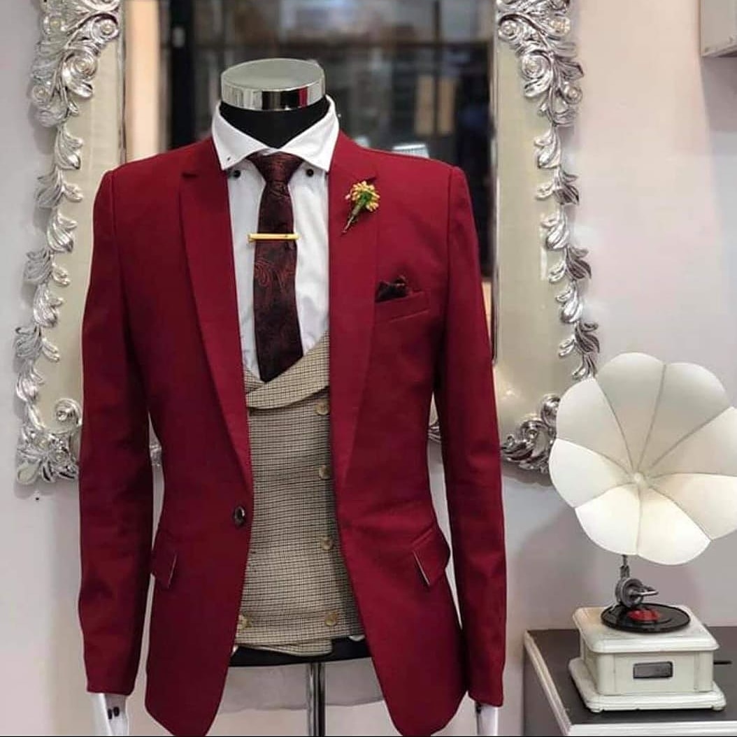 SWC_2020's tweet photo. Mens' Suits: Time to upgrade your wardrobe with a tailored suit...
.....FIT IS KING........#Smartwearcollection
For more info
WhatsApp/call +256773733635
Email: smartwearcollection2020@gmail.com
#classicsuits #Finesuits
#officesuits #Mensfashion #womensfashion https://t.co/e0OVWc9vsN