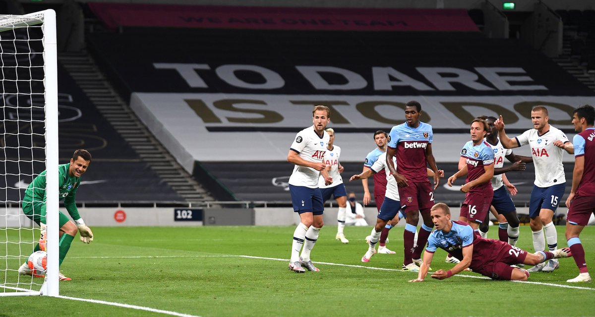 SpursOfficial's tweet photo. You don't save those...

⚪ #THFC 1-0 #WHUFC ⚒️ https://t.co/z9c5GCZ6mm