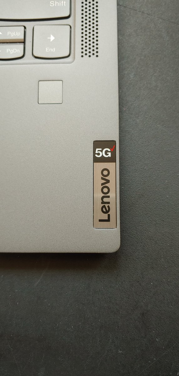 MyTechMusings's tweet photo. My @Lenovo #Flex5G is set up and ready to go. First impressions
1. Felt light & solid, 0.78lb difference between this & other #Snapdragon8cx #ACPC (#BookS) was not noticeable
2. Love the rubbery finish on the base, gives firm & satisfying grip when carrying it.
More to come https://t.co/QGOatm3Uk5