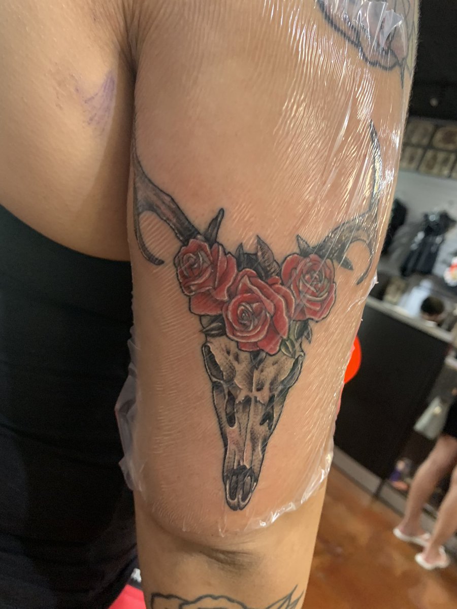 imRease's tweet image. Added to my sleeve today 😍🌹