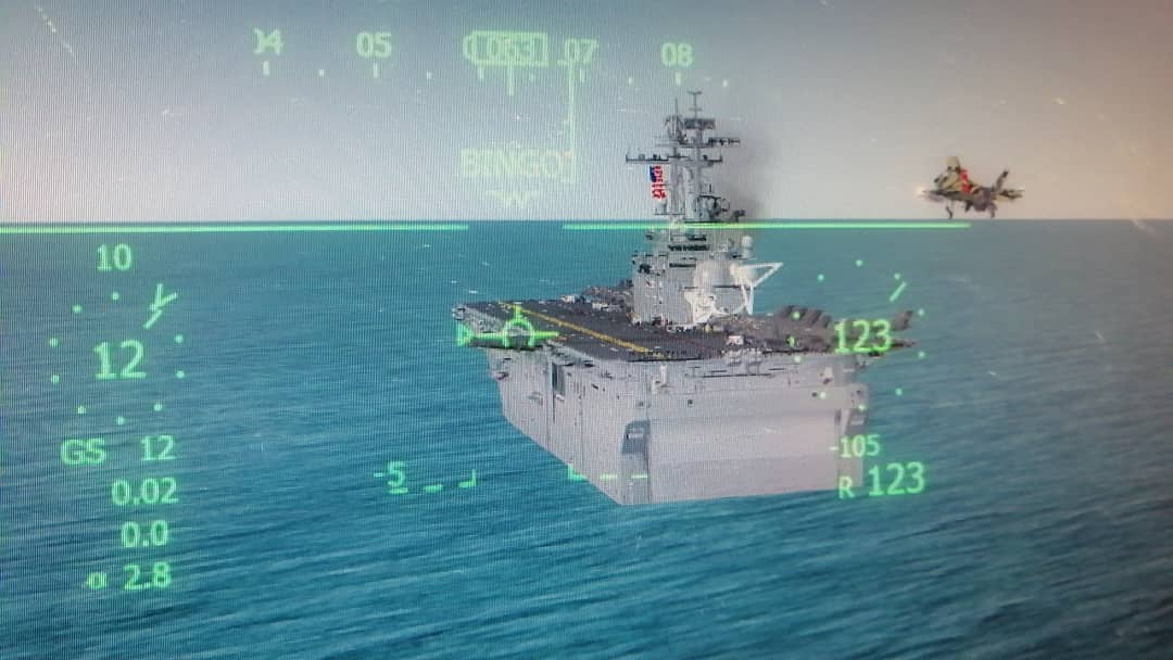 FLOANVirtual's tweet photo. #F35BCombatReady ✈⚔ Vuelo de nuestra #NovenaEscuadrillaVirtual 🇪🇸 (Semana 4/4) en #MCASBeaufort (#KNBC) &amp; #USSAmerica (#LHA6) &amp; #TownsendBombingRange 💣🎯 #SouthCarolina &amp; #Georgia 🇺🇸), donde nuestros pilotos 🐍04, 🐍05, 🐍78 y 🐍80A, se adiestran en el vuelo en #IVAOUSA 🇺🇸 https://t.co/XU7nZ5wDQ9