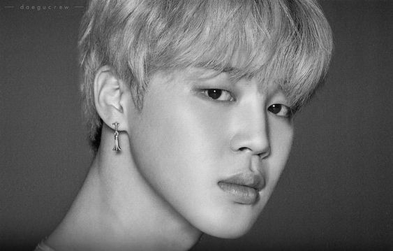 Jimin - Black and White #JIMIN    #지민    #방탄소년단    @BTS_twt