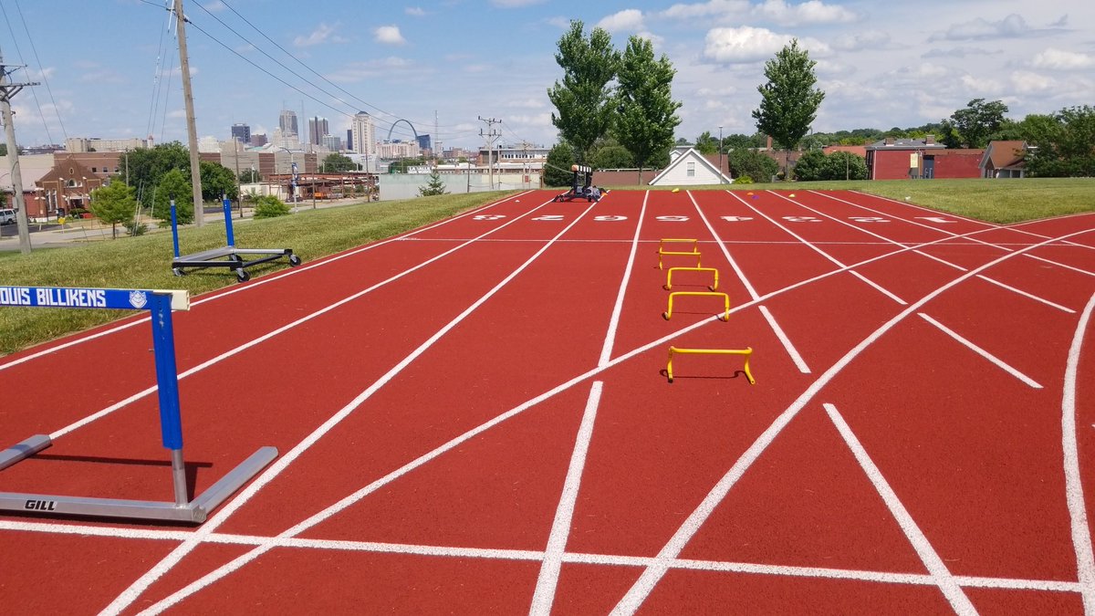 OriginalGumby's tweet photo. Beautiful day for workouts #yalp #relentlessworkouts https://t.co/oZRO19anC1