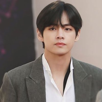 vantescorpio's tweet photo. kim taehyung is 12 years older than noah centino. let that sink in https://t.co/wrMXUjm8GC