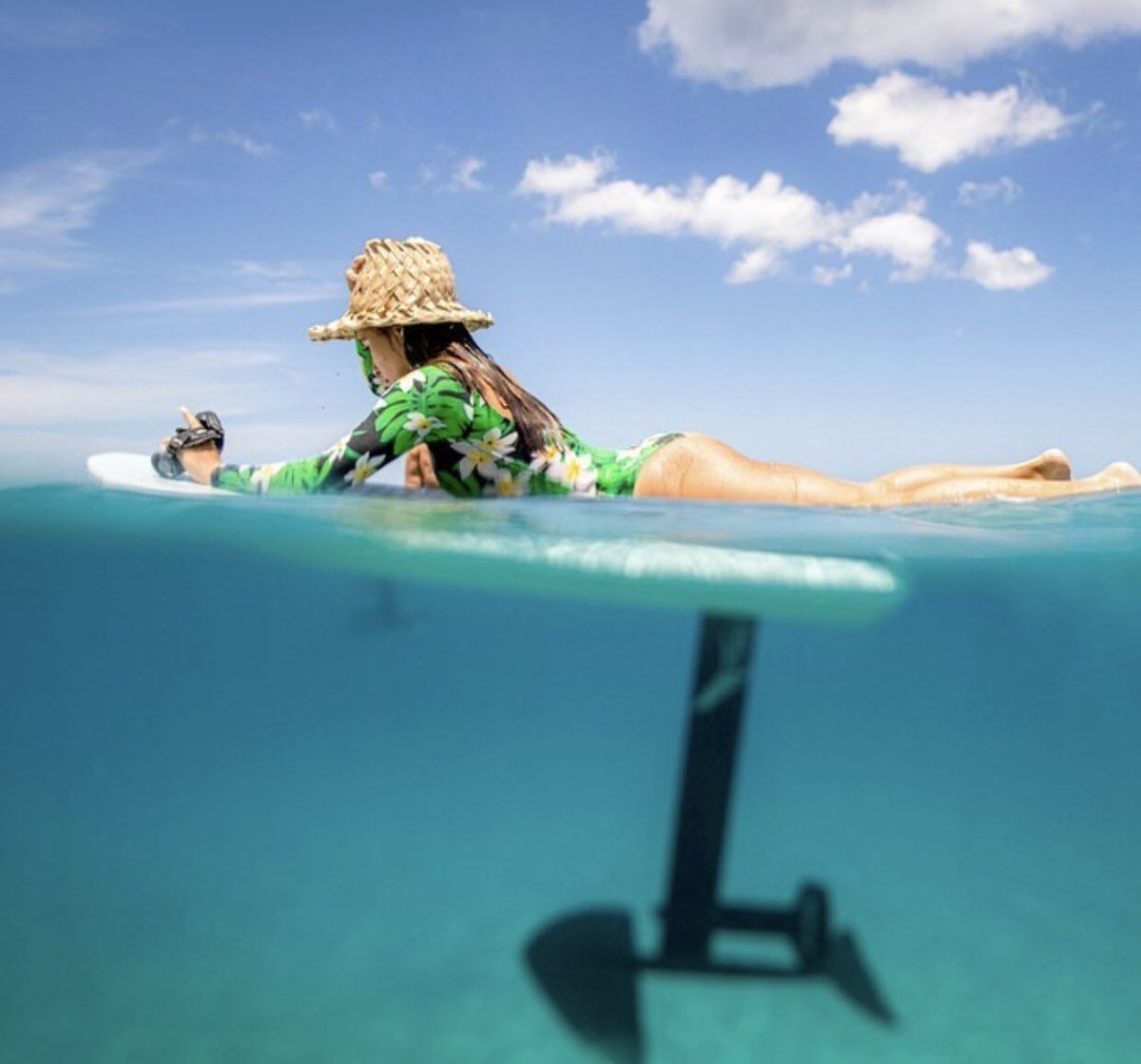 nauticflow's tweet image. Do you drive an eFoil? -
You&apos;ll discover the real fun, wow! 👉 Toys ♥️
-
-
-
#lovingtheocean #efoil #efoiling #efoils #electricdevice #gadgets #watertoys #toys #efoilexperience #hydrofoil #surf #surfing #yachtsupplies #luxurydesing #superyachts #superyachtslife