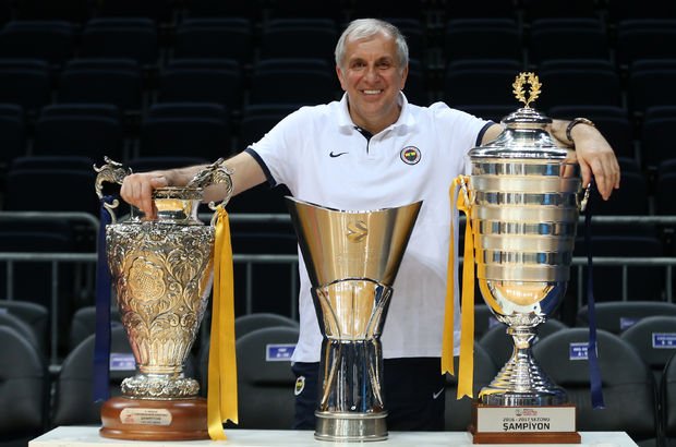 Önce Alex sonra Obradovic.. Fenerbahçeli olmak demek hayatta her zorlukla baş edebilmek demektir. Yolun açık olsun Avrupa'nın en iyi koçu #obradovic