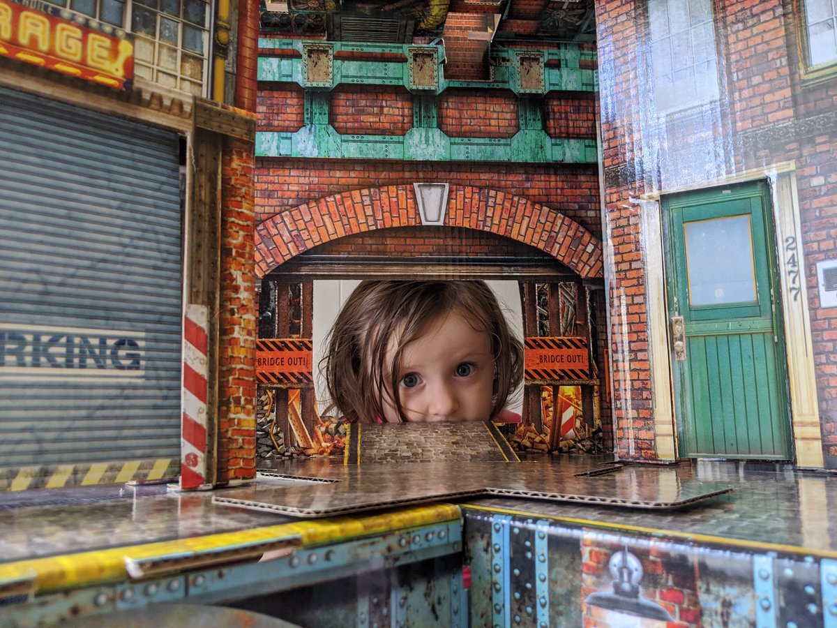 Got the <a href="/Readysetz/">ReadySetz</a> ready for some photoshoots and peekaboos!