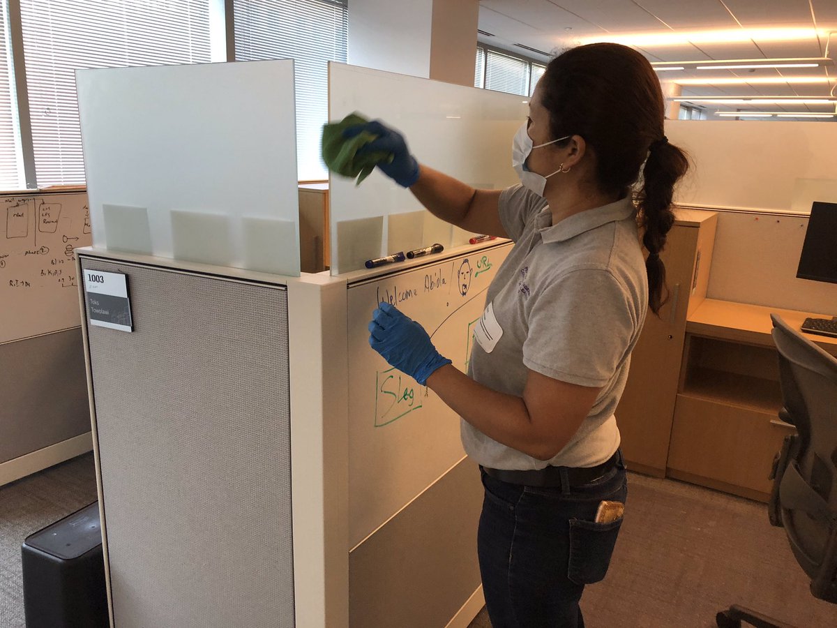 Proclean2020's tweet image. Another preventive disinfection using our Clorox Total 360 System. Pre-cleaning and disinfection.

#Buildingleadership #propertymanagement #disinfecting #facilitymanagement #janitorialservices #commercialcleaning #amazingteam #yourteamcomesfirst