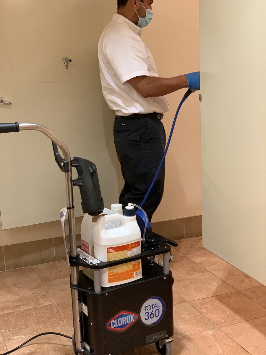 Proclean2020's tweet image. Another preventive disinfection using our Clorox Total 360 System. Pre-cleaning and disinfection.

#Buildingleadership #propertymanagement #disinfecting #facilitymanagement #janitorialservices #commercialcleaning #amazingteam #yourteamcomesfirst