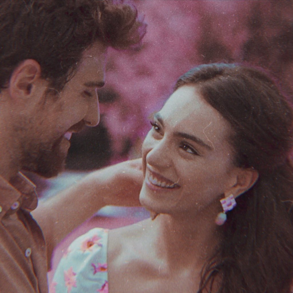 ben hayatımda hiç bir baltaya sap olamadım.. ama sizinle nefes aldığımı hissettim, belki ben de sevilmeyi hakediyorumdur dedim. şimdi siz gidiyorsunuz ben aynı çukura düşüyorum ama yine de her şey için teşekkür ederim canım çiftim💛 #CemNed