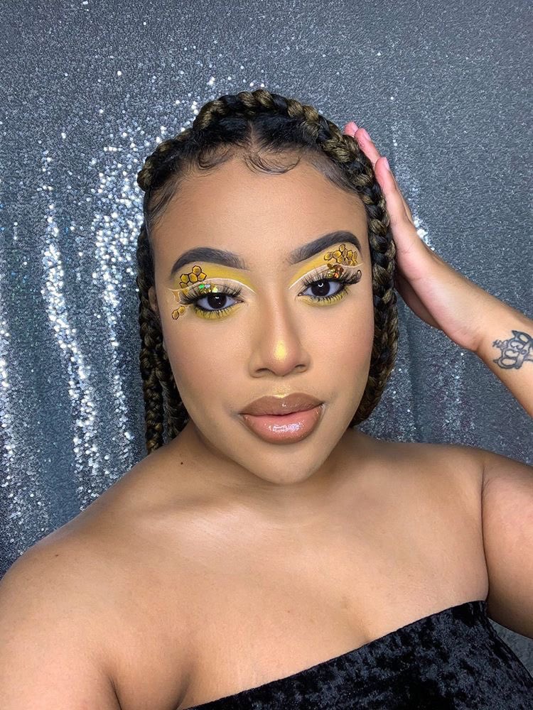 Its_KMcCoy's tweet photo. Cuties giving you the Beez-niz 🐝🍯 
.
.
.
🖍 @thecrayoncase @WuzzamSupa - The Mattebook, Box of Crayons, Watch Me Blush, Blackranked Lip Pencil, Blackboard, Glowden, Highlighter Concealer (8, 19, &amp; 20), Whiteout Sharp Me https://t.co/gTKsXDBZmB