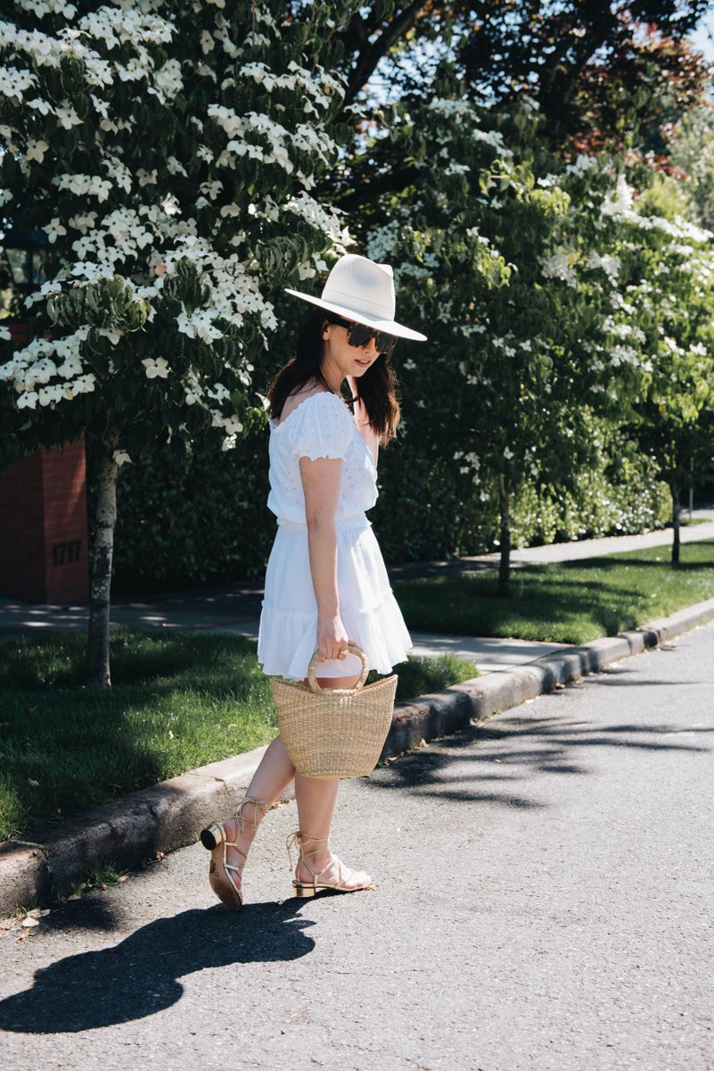 CrystalinMarie tweet media