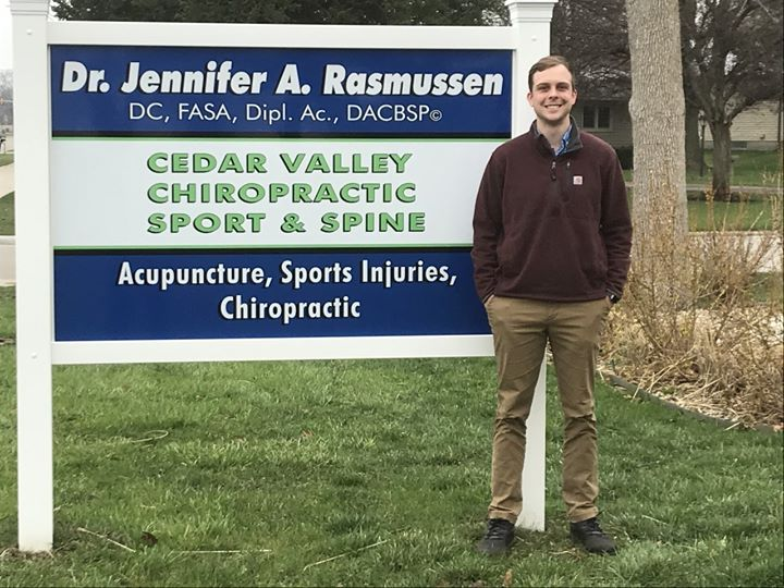 RLKinnick's tweet photo. Cedar Valley Chiropractic
April 23  · Shared with Public
Meet Dr. Nick Dugger!
Dr. Nick attended and graduated from Belmond-Klemme High School in Belmond, Iowa; after which he attended Wartburg College in Waverly. https://t.co/bDDqWCBseN