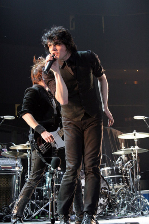 a thread of gerard's black waistcoat from 2007 aka my favorite look