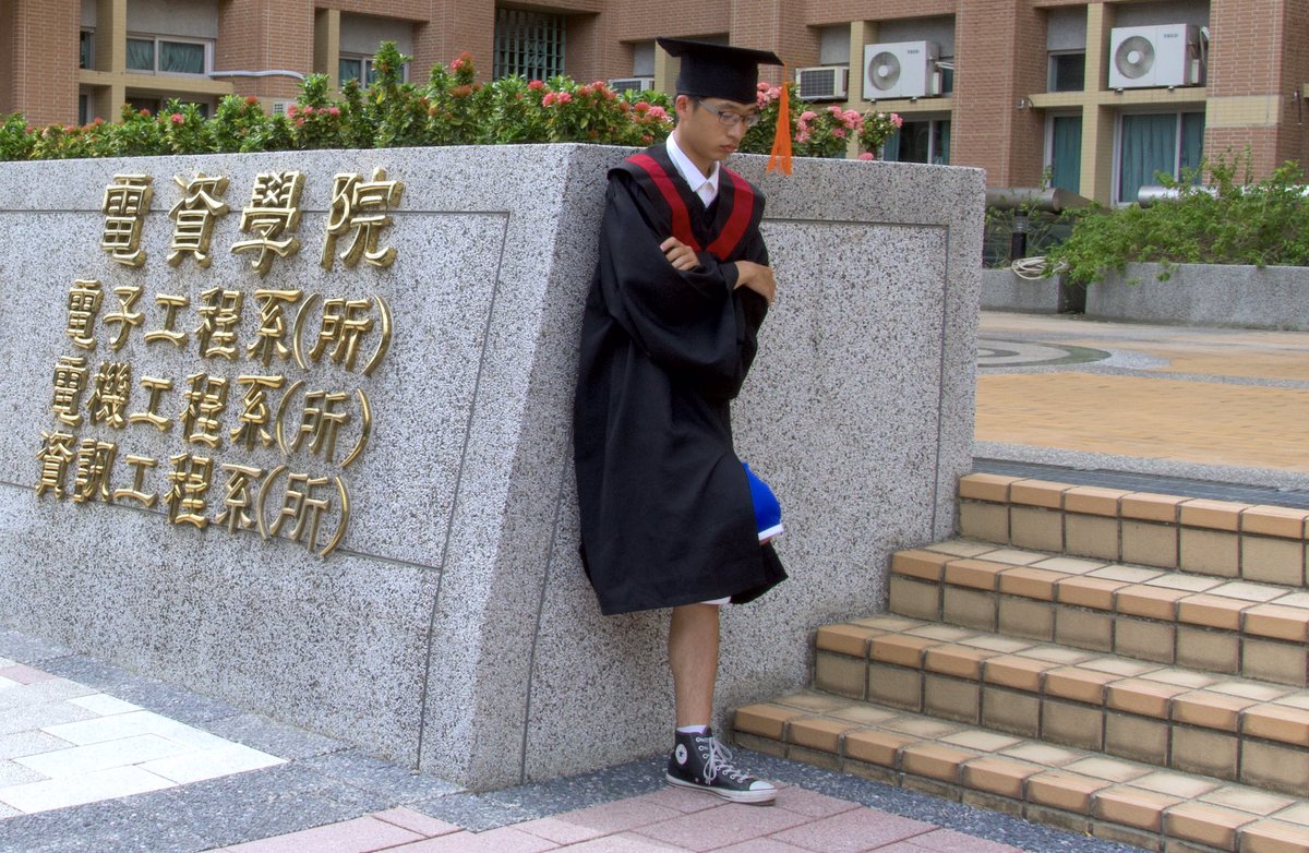 chemist-hung tweet media