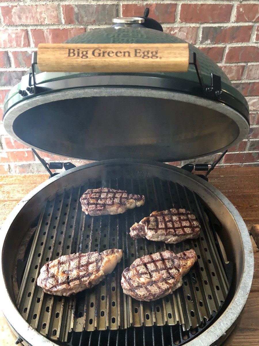 Adam B. Willmann tweet media