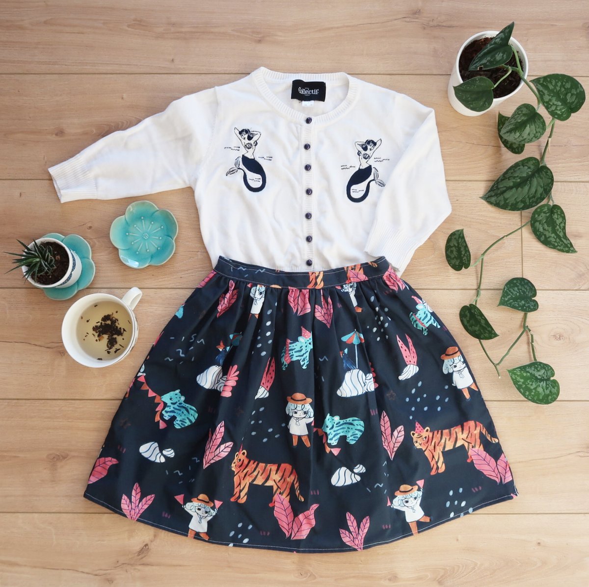 lovesoupstudio's tweet photo. Awhile ago I designed fabrics for https://t.co/COZIBplpcr and now they are available as skirts, dresses and jumpsuits! If you love hidden pockets and ehtically made slow fashion, check them out!  💖 https://t.co/vWPWk50do0