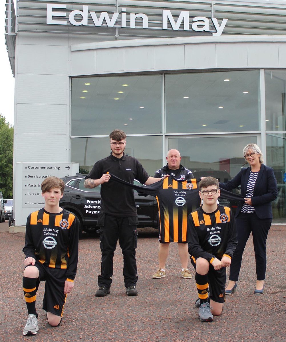 JMAcademy2's tweet photo. ⚽️❤️ | U16S RELEASE THE NEW 2020-21 ACADEMY HOME KIT 

Tonight we are happy to announce our new 2020-21 home match kit with our updated badge kindly sponsored by Edwin May Nissan Coleraine 

Many thanks to Scott Blair &amp; Josh Barr for modelling the kit this afternoon. 

🔥 https://t.co/ecqcbCSCDb