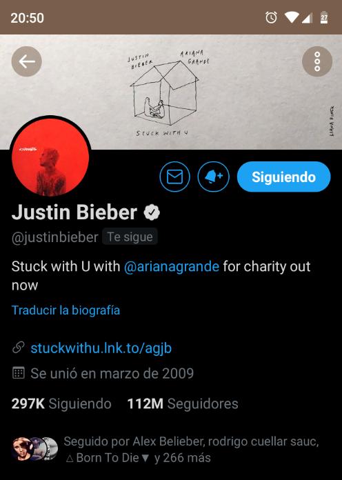 AniFanego's tweet photo. @justinpl4tudo Unos días después de año nuevo del 2013 💜🥰 https://t.co/elKyM8JZrv