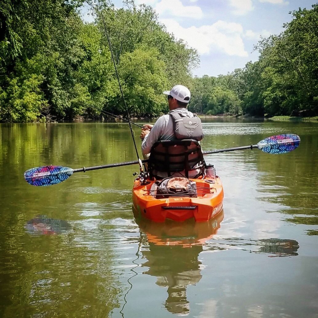 BBpaddles's tweet photo. River Life 📸 @bradhicksfishing #bendingbranches #anglerpro #radiantpattern #kayakfishing #bonafidekayaks #riverlife https://t.co/2g46Aq2ln1
